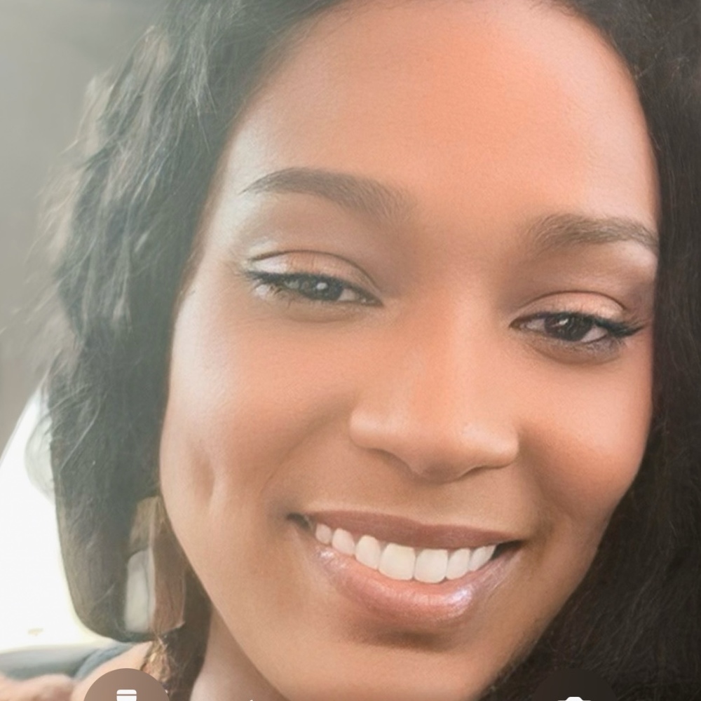 Meet your Posher, Maritza